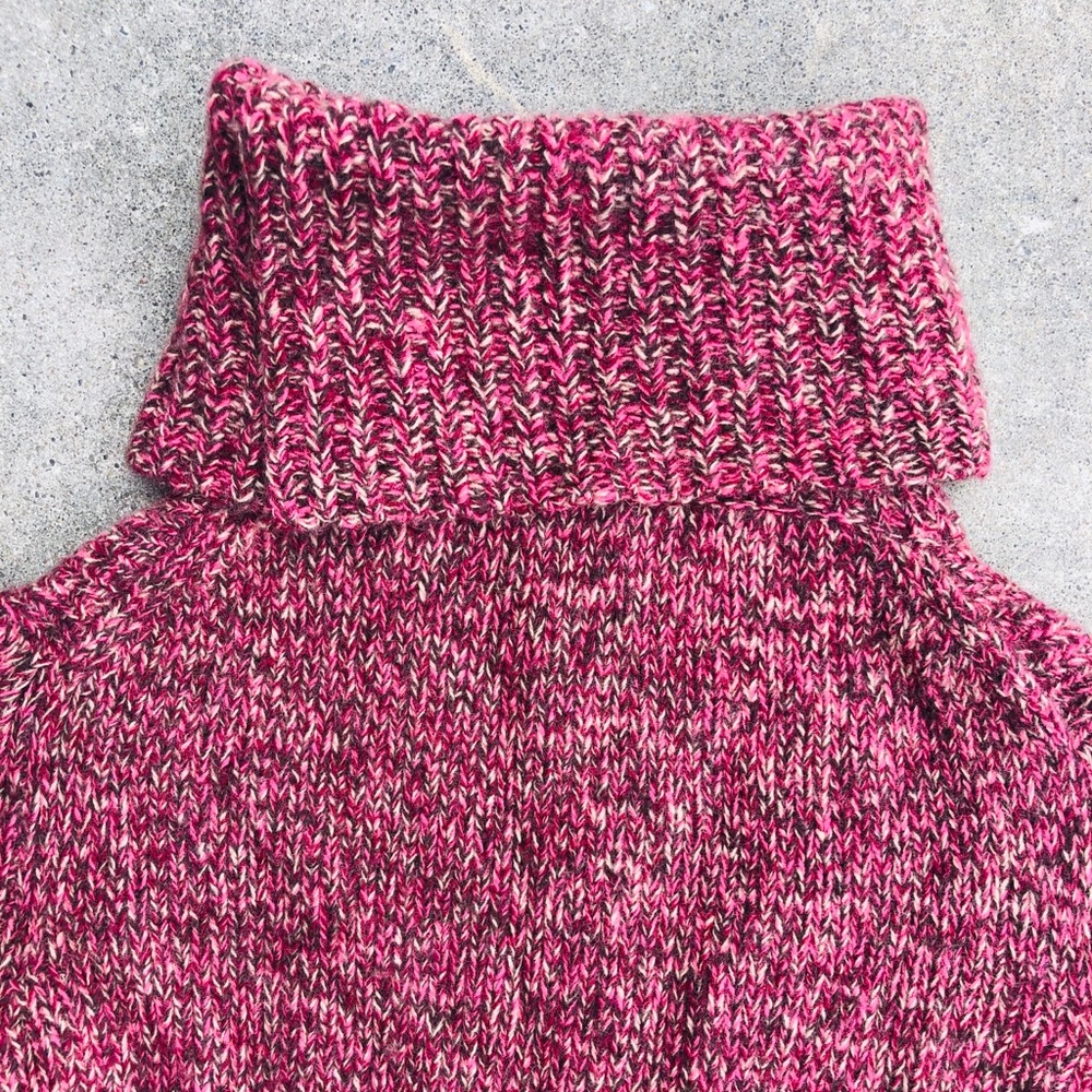 Express Sweater - Picture 3 of 5
